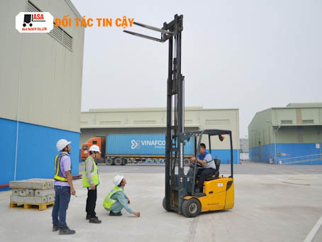 sửa xe nâng hàng tại Long An